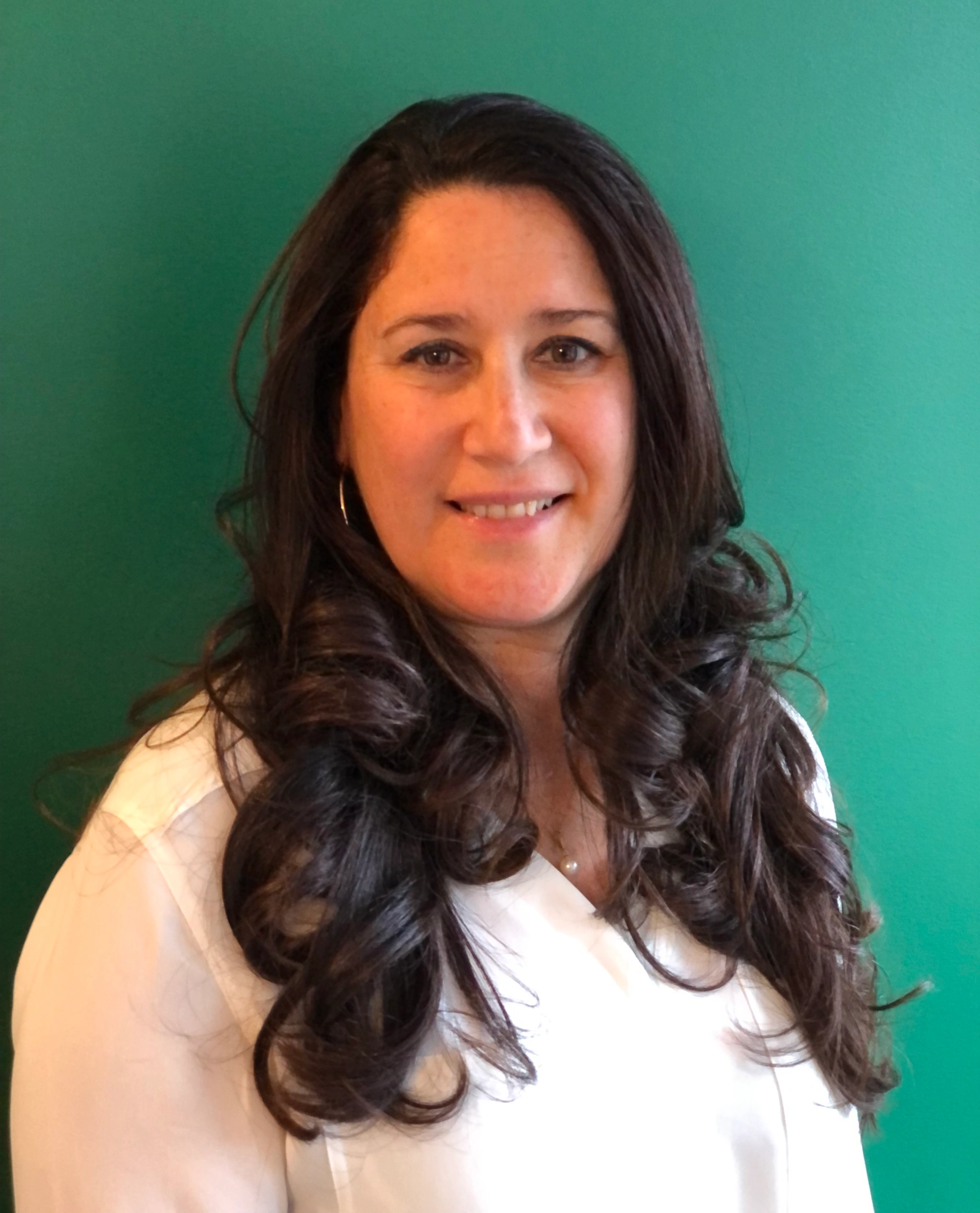 Portrait of Fatma Meddeb, CEO of Naturia Technologies Inc.